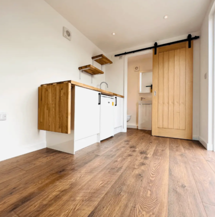 One Bed Box & 20ft shipping container full conversion.