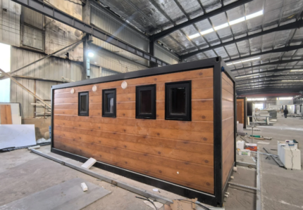 Shower Block 1 Folding Containe